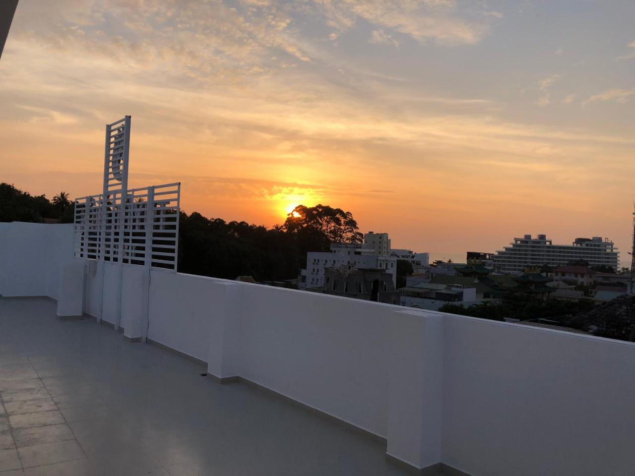 Khách sạn Tuyết Hiển Duong Dong Exterior foto